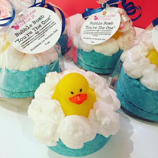 A bath bomb and bubble bar in one. With keepsake rubber duck